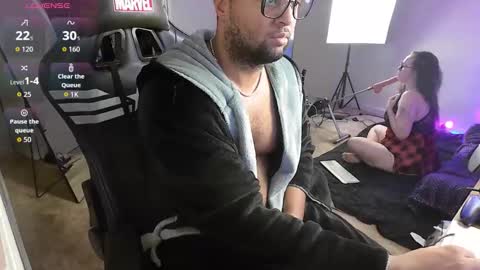 Snapshot of smoothj2015 chatting on 11-10-25, 08:35 Smoothj2011 online show from 11-10-25, 08:35