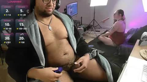 Snapshot of smoothj2015 chatting on 11-27-25, 09:22 Smoothj2011 online show from 11-27-25, 09:22