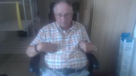 Snapshot of smoothmutton chatting on 06-29-26, 02:06 smoothmutton online show from 06-29-26, 02:06
