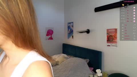Snapshot of smoothnesss chatting on 10-01-25, 08:31 Eva online show from 10-01-25, 08:31