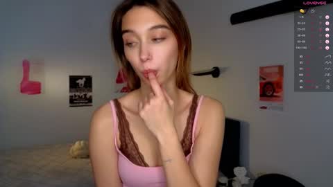 Snapshot of smoothnesss chatting on 11-01-25, 08:49 Eva online show from 11-01-25, 08:49