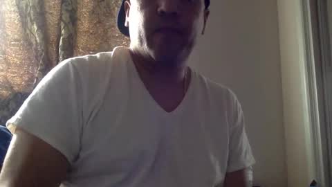 Snapshot of smoothstrik3r chatting on 02-28-25, 08:39 smoothstrik3r online show from 02-28-25, 08:39