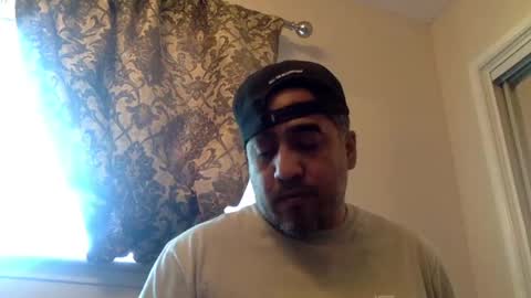 Snapshot of smoothstrik3r chatting on 09-24-25, 05:27 smoothstrik3r online show from 09-24-25, 05:27