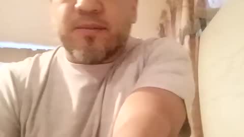 Snapshot of smoothstrik3r chatting on 10-17-25, 01:57 smoothstrik3r online show from 10-17-25, 01:57