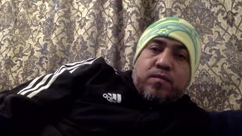 Snapshot of smoothstrik3r chatting on 12-01-25, 02:33 smoothstrik3r online show from 12-01-25, 02:33