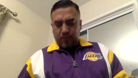 Snapshot of smoothstrik3r chatting on 12-04-25, 02:37 smoothstrik3r online show from 12-04-25, 02:37