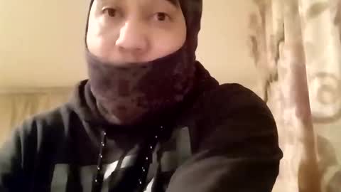 Snapshot of smoothstrik3r chatting on 12-17-25, 01:28 smoothstrik3r online show from 12-17-25, 01:28