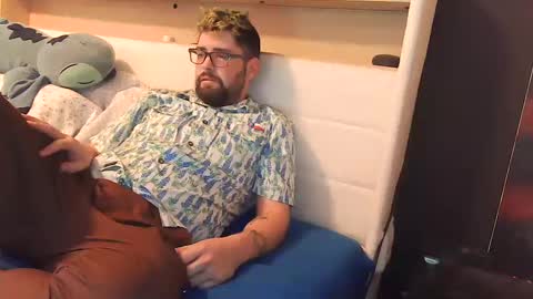 snackonzach online show from 10-11-25, 10:52