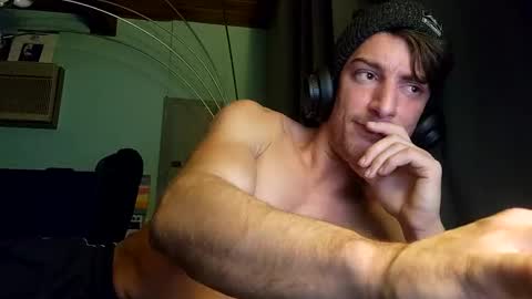 Snackyyyy online show from 12-27-24, 05:31