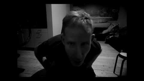 Snapshot of sneaky1985 chatting on 03-10-26, 04:28 sneaky1985 online show from 03-10-26, 04:28