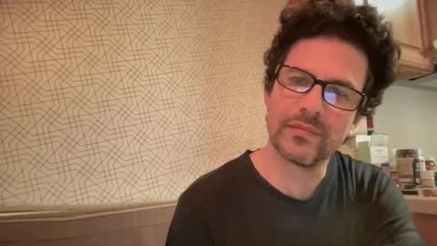 Snapshot of snfrisco76 chatting on 11-11-25, 06:57 snfrisco76 online show from 11-11-25, 06:57