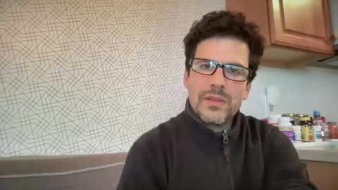 Snapshot of snfrisco76 chatting on 02-17-26, 12:40 snfrisco76 online show from 02-17-26, 12:40