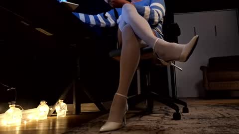 MISS SISSY CHERI online show from 08-02-26, 07:34