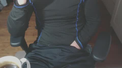 Snapshot of snooze85 chatting on 12-26-24, 07:16 Cbt-Slave online show from 12-26-24, 07:16