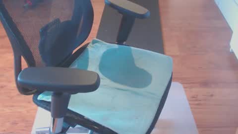 Snapshot of snooze85 chatting on 01-12-25, 09:08 Cbt-Slave online show from 01-12-25, 09:08