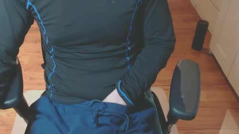 Snapshot of snooze85 chatting on 02-12-25, 04:33 Cbt-Slave online show from 02-12-25, 04:33