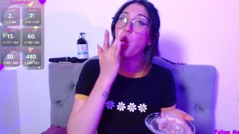 IG     OF red moonn online show from 01-16-25, 02:41