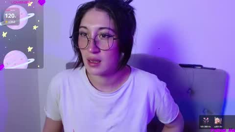 IG     OF red moonn online show from 01-19-25, 11:56