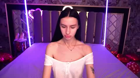 snow_whiteeex online show from 02-14-26, 06:43