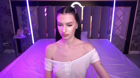 snow_whiteeex online show from 03-21-26, 08:19