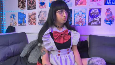 Snow and Bubble online show from 06-02-26, 04:20