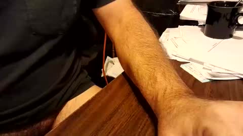 Snapshot of snowboarder699 chatting on 10-14-25, 12:33 watchmecum online show from 10-14-25, 12:33