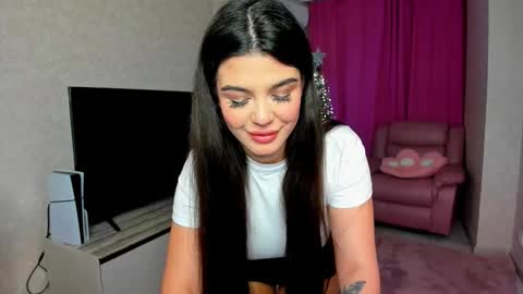 snowingwinter online show from 12-20-25, 07:21