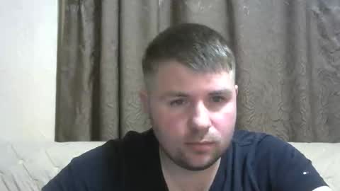 Snapshot of snowyqred chatting on 11-15-25, 07:21 Arthur online show from 11-15-25, 07:21