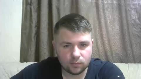 Snapshot of snowyqred chatting on 11-16-25, 09:37 Arthur online show from 11-16-25, 09:37