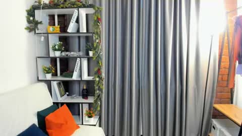 Polly online show from 02-07-26, 05:11