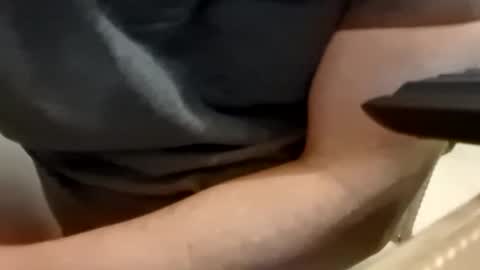 Snapshot of snurtle chatting on 12-02-25, 01:33 snurtle online show from 12-02-25, 01:33