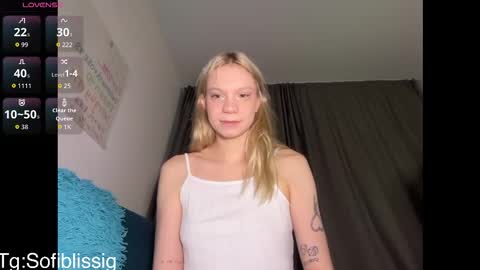 Snapshot of sof1bl1ss chatting on 02-26-26, 09:03 Sofi online show from 02-26-26, 09:03