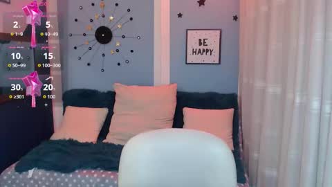 Sofi  Dreaanm online show from 11-19-25, 10:43