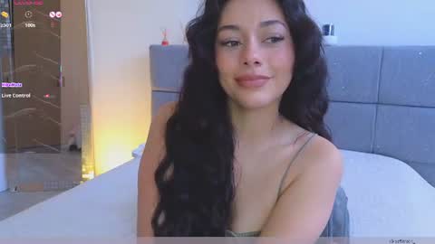 IG Soffimoon   I THANK YOU FOR LEAVING YOUR FOLLOW online show from 06-11-26, 07:56