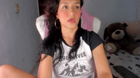 Snapshot of sofi1608 chatting on 02-05-25, 08:57 sofia online show from 02-05-25, 08:57