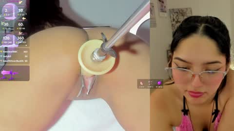 Snapshot of sofi__velez_ chatting on 04-28-26, 05:51 Sofi online show from 04-28-26, 05:51