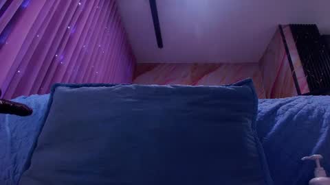 Sofia online show from 07-18-26, 03:00