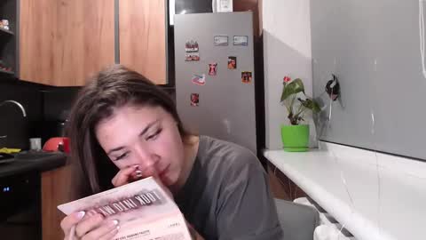 Sofi online show from 12-26-24, 03:20