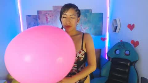 Snapshot of sofi_hot_4m chatting on 03-12-25, 04:02 Sofi online show from 03-12-25, 04:02