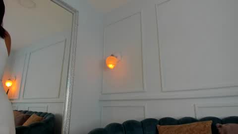 Sofi online show from 12-28-24, 11:41