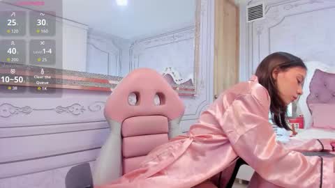 Snapshot of sofi_naughty18 chatting on 09-26-25, 07:07 online show from 09-26-25, 07:07