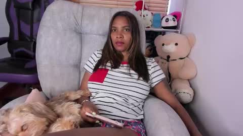 sofia86379 online show from 12-03-25, 10:19