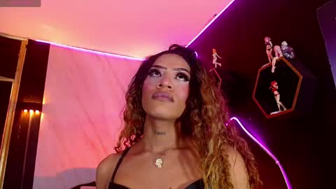 sofia__hills_01 online show from 05-27-26, 01:19
