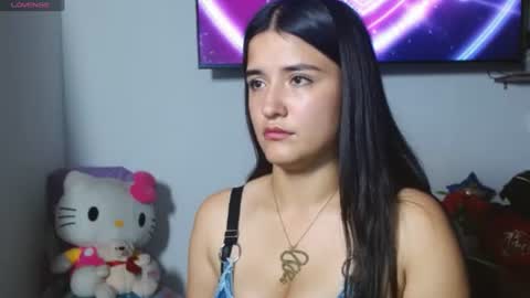Snapshot of sofia_diaz01 chatting on 07-17-26, 01:40 Sofia online show from 07-17-26, 01:40