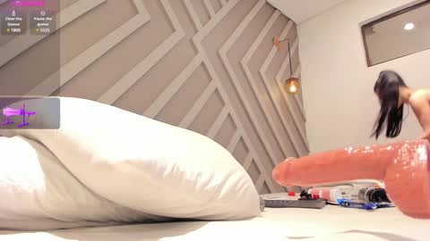 Sofia  online show from 01-21-25, 11:13