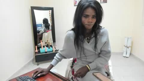 sofia_martinezv online show from 07-27-26, 06:59