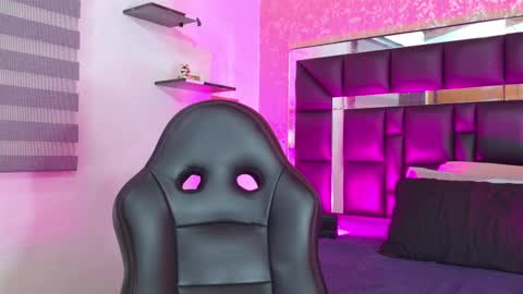Snapshot of sofia_martinn chatting on 09-09-25, 03:17 Sofia online show from 09-09-25, 03:17
