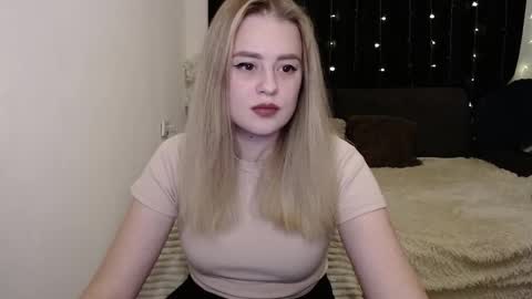sofia_rosemary online show from 12-10-24, 09:44