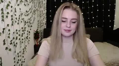 sofia_rosemary online show from 01-19-25, 02:28
