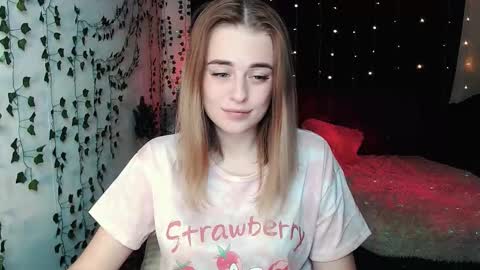 sofia_rosemary online show from 10-04-25, 12:58